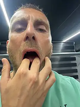 Živý XXX chat trainwithme