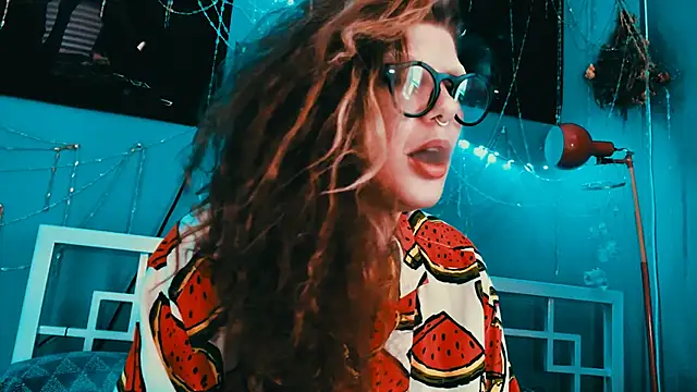 Chat +18 de VivienDarkbloom ao vivo