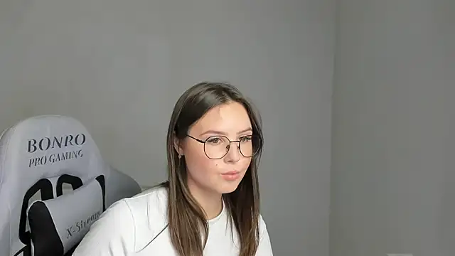 Regina_cute_'s Live XXX Chat