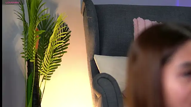دردشة AryaTemptresss الجنسية المباشرة