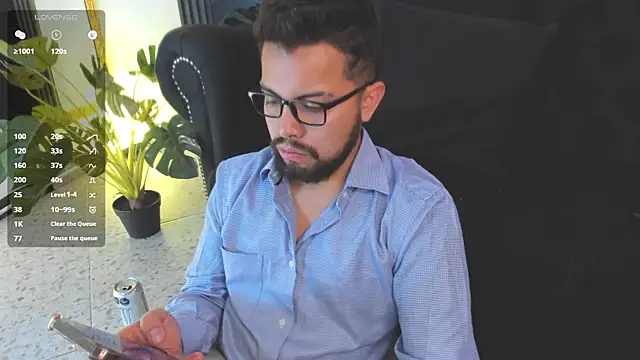 Chat +18 de LuccaMallard ao vivo