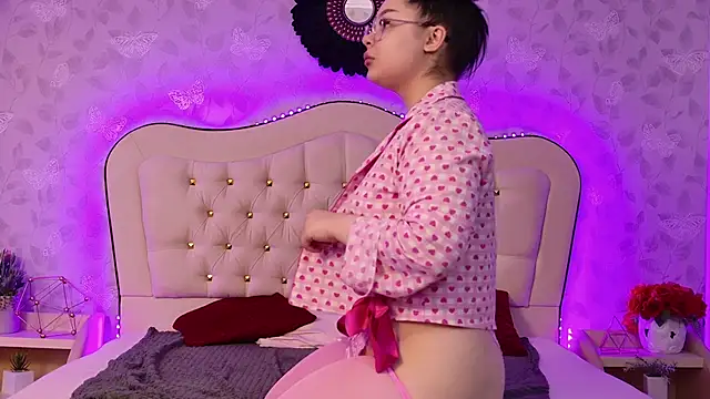 Živý XXX chat LunaXBabe