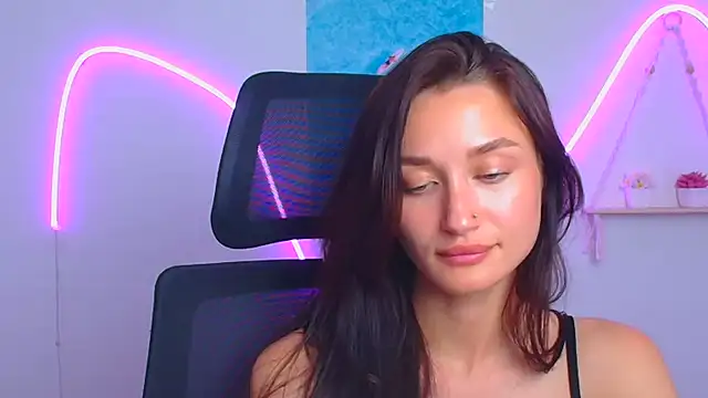 Stella_XO Adlı Modelin Canlı XXX Sohbeti