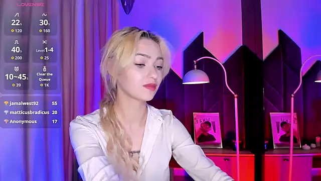 AlysiaSun_ Chat XXX in diretta