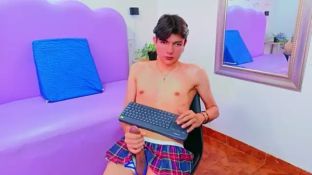Liamdelrey élő XXX-chatje