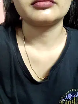 Wild-janvi Chat XXX live