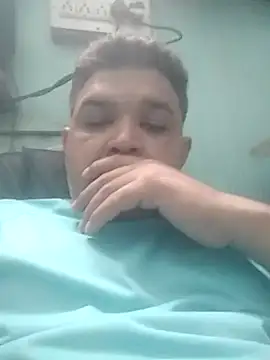 Pertunjukan Kamera Web mastboyaa
