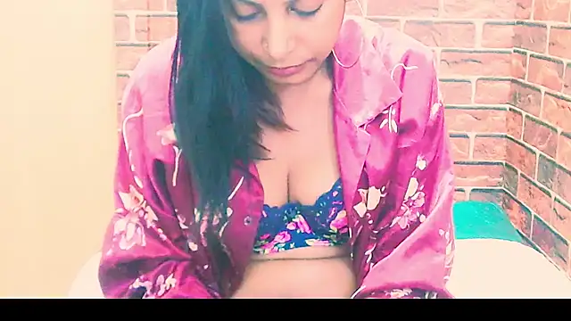 دردشة indian_spice_girl الجنسية المباشرة