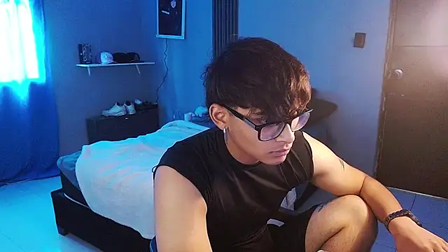 Mr_yisuzz Live XXX-chat