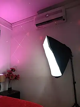 Živý XXX chat ELLA_KELLY
