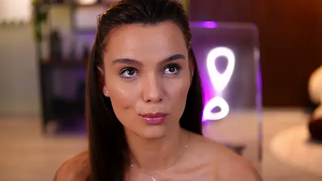Lena_Laurent's Live XXX Chat
