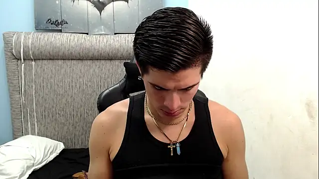 Chat +18 de Nyc_bbyboy ao vivo
