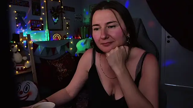 Chat XXX en directo de Golden_Dragon