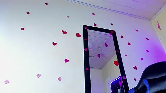 Chat +18 de yayacandy ao vivo