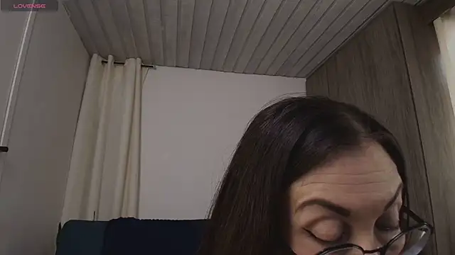 Czat XXX na żywo – Swetisabella01
