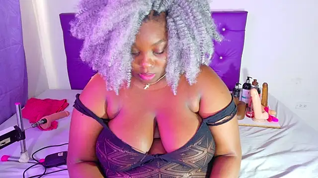 دردشة ebony_NeighborMoans الجنسية المباشرة