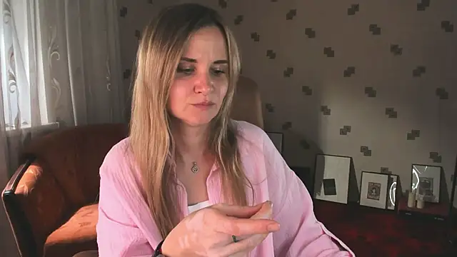MiaSparkes Live XXX-chat