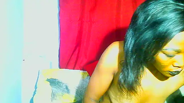 Chat +18 de freaky_naughty ao vivo