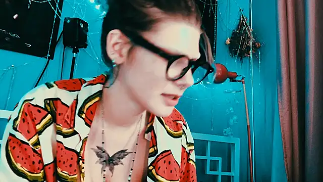 Chat XXX en directo de VivienDarkbloom