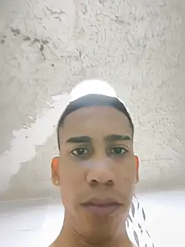 Chat +18 de diegopalacios69 ao vivo