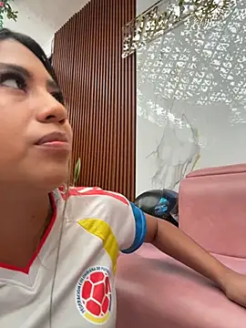 Chat XXX en directo de Kimmiebellarie