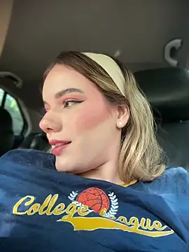 Chat XXX en directo de NicoleCut