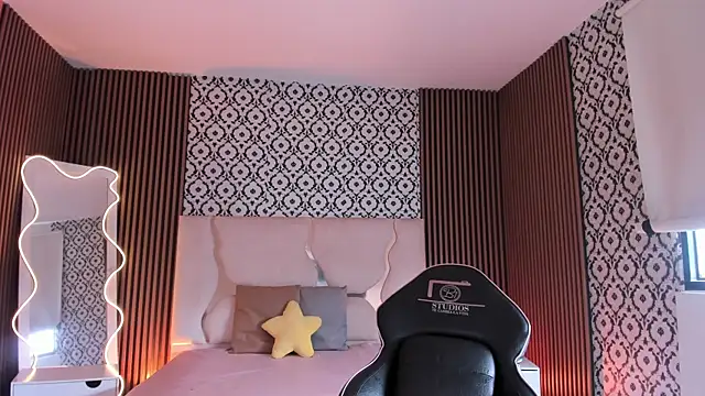 Živý XXX chat BEELLA_TAY1