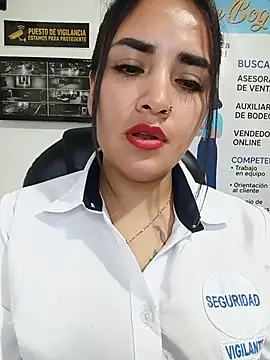 MAYE__13n Live XXX chat