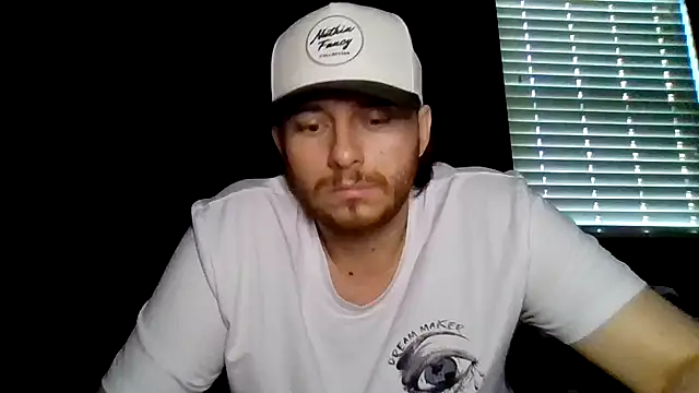 Chatroom XXX en direct de Mikecloudyhawk