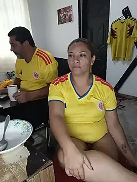 hotandfierylatinos2023's Live XXX Chat