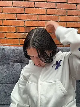 LilyRossi_'s Live XXX Chat
