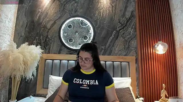 Živý XXX chat BellaPeers_