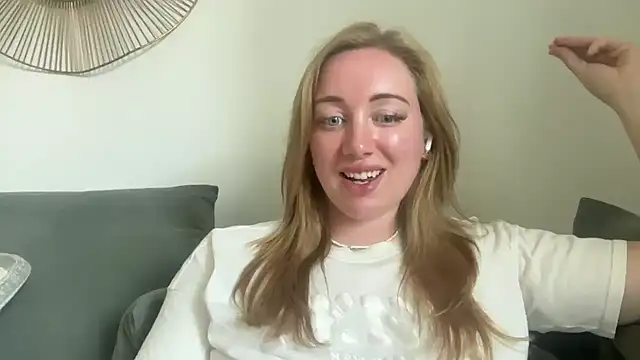 Chat XXX Live arielsweetieee