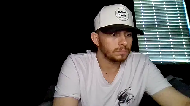 Chatroom XXX en direct de Mikecloudyhawk