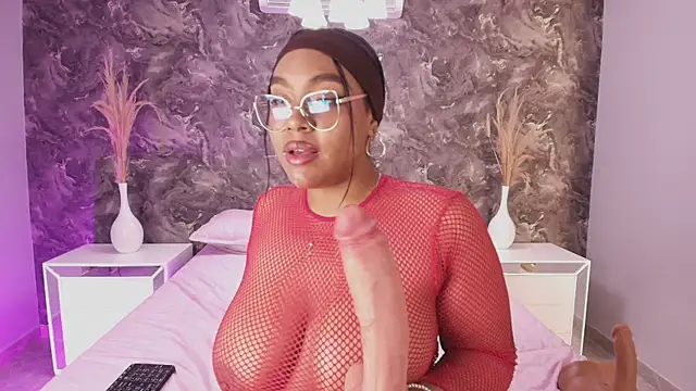 Esmeralda_Duarte Chat XXX in diretta