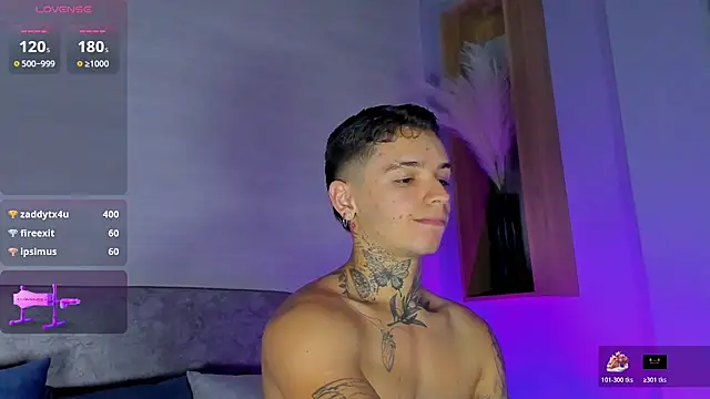 Chat +18 de Ian_Castillo_ ao vivo
