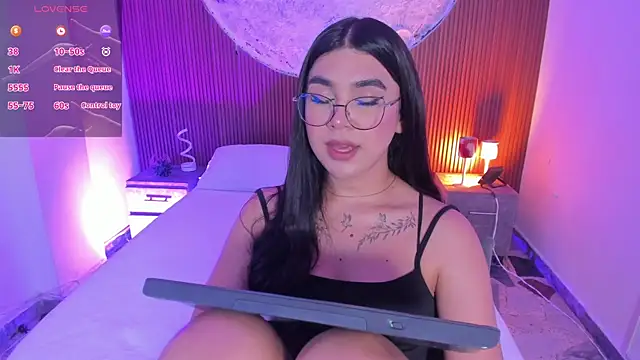 Chat XXX en directo de RoseCassie