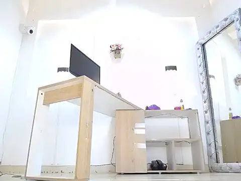 Kathleen_Rodriguez 现场XXX聊天