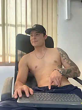 Alexander_ferren Live XXX chat