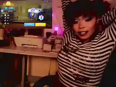 Anaconda2350's Live XXX Chat