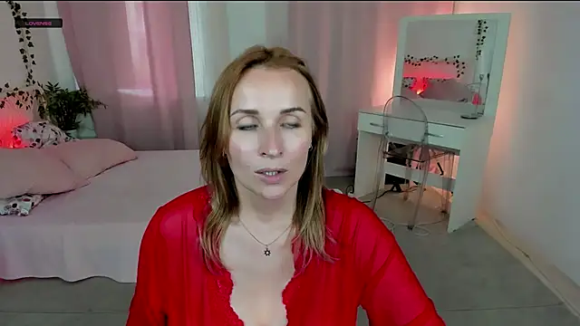 Karinella_x's Live XXX Chat