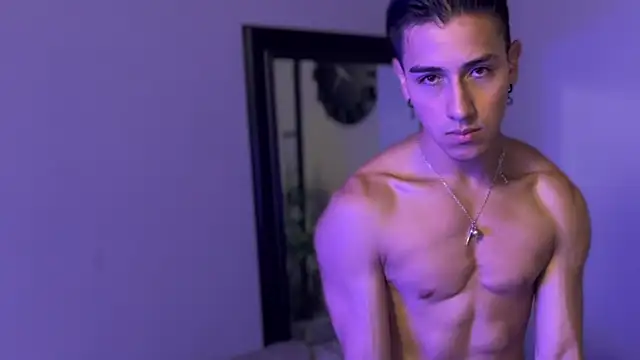 Andy_Joy_ Live XXX-Chat