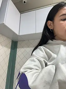 LilyRossi_ – Naživo XXX chat