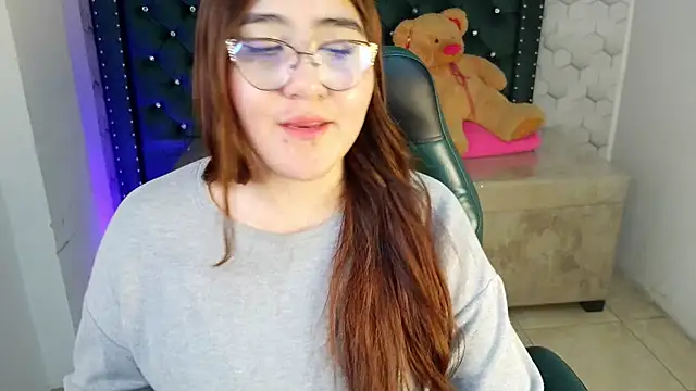 conniejames_mのライブXXXチャット