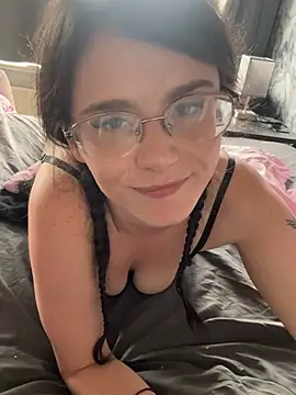 Chatroom XXX en direct de raen001