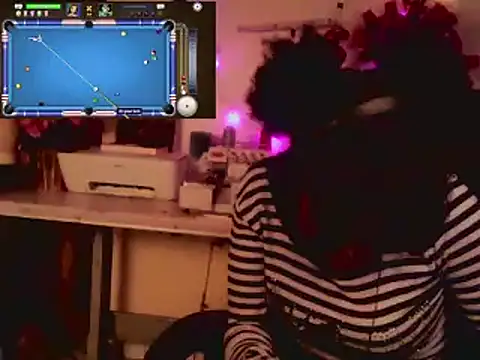 צ'אט XXX בשידור חי של Anaconda2350