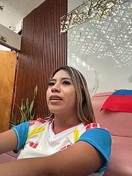 Kimmiebellarie's Live XXX Chat