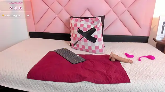 Caroline_daring Obrolan Langsung XXX