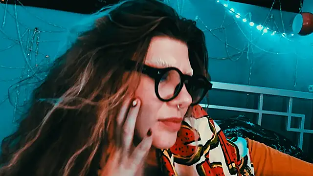 Chat +18 de VivienDarkbloom ao vivo
