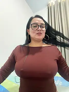 jordan_milf Adlı Modelin Canlı XXX Sohbeti